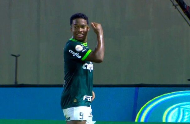 O Palmeiras recebeu o Internacional, neste sábado (11/11) pelo Brasileirão. Veja como o Jogada10 avaliou a performance dos Alviverdes - Foto: Reprodução de TV