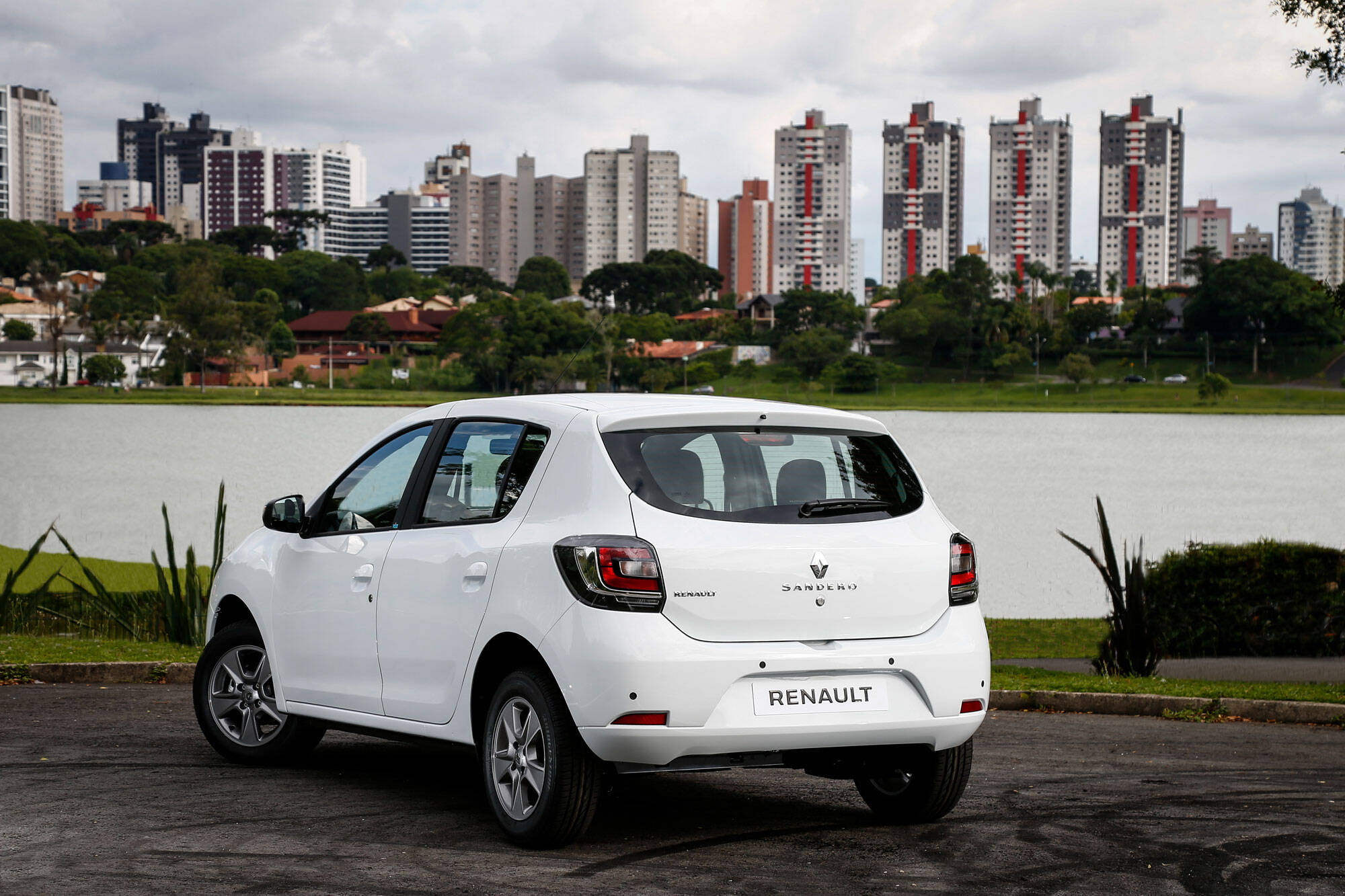 Renault Sandero Vibe. Foto: divulgação/Renault