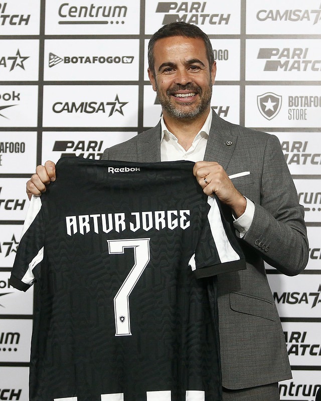 Artur Jorge - Apresentação Vitor Silva/Botafogo