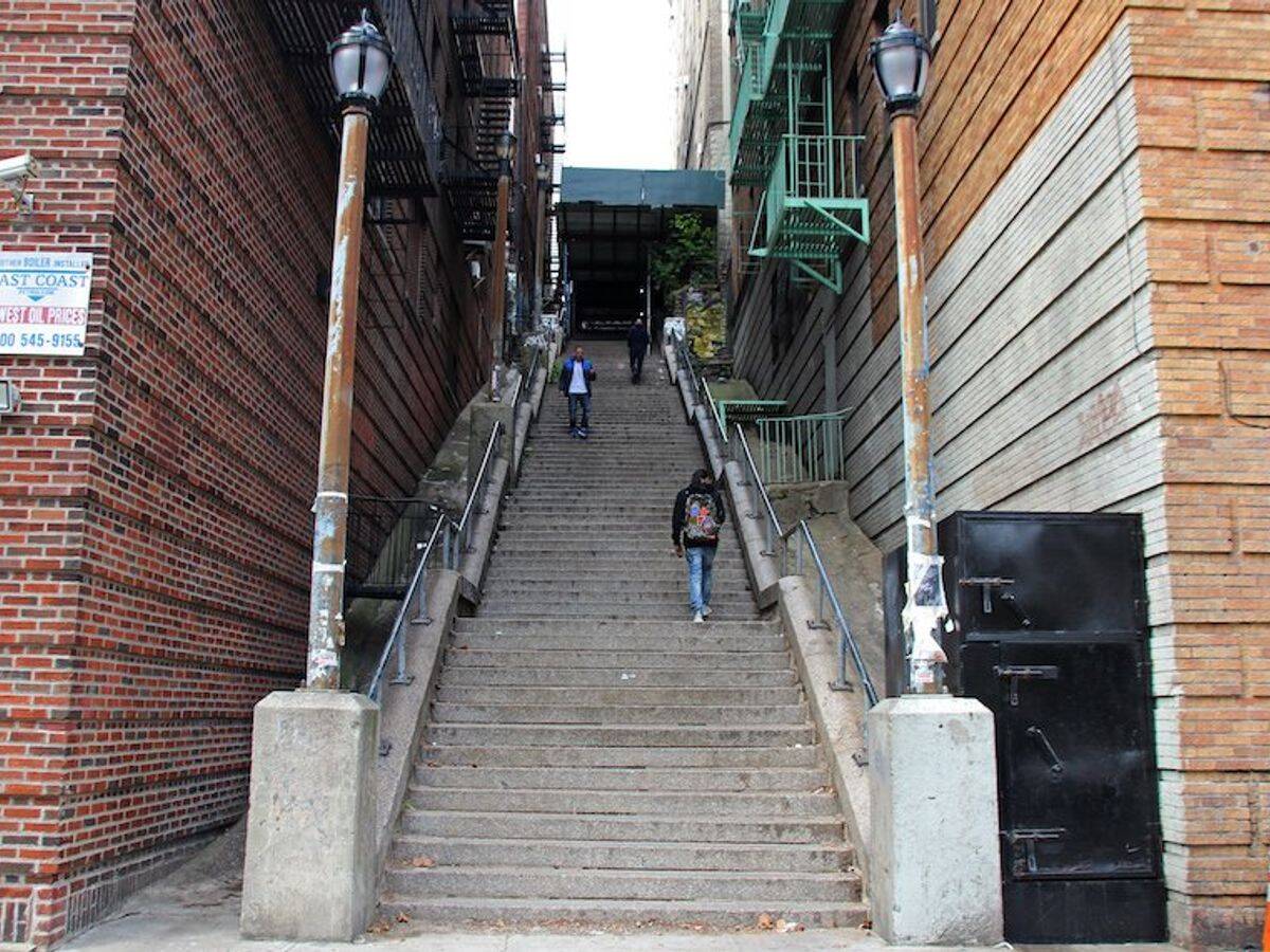 Escadaria do Coringa fica ao lado da estação de metrô da Rua 167. Foto: filmtourismus/Andrea David