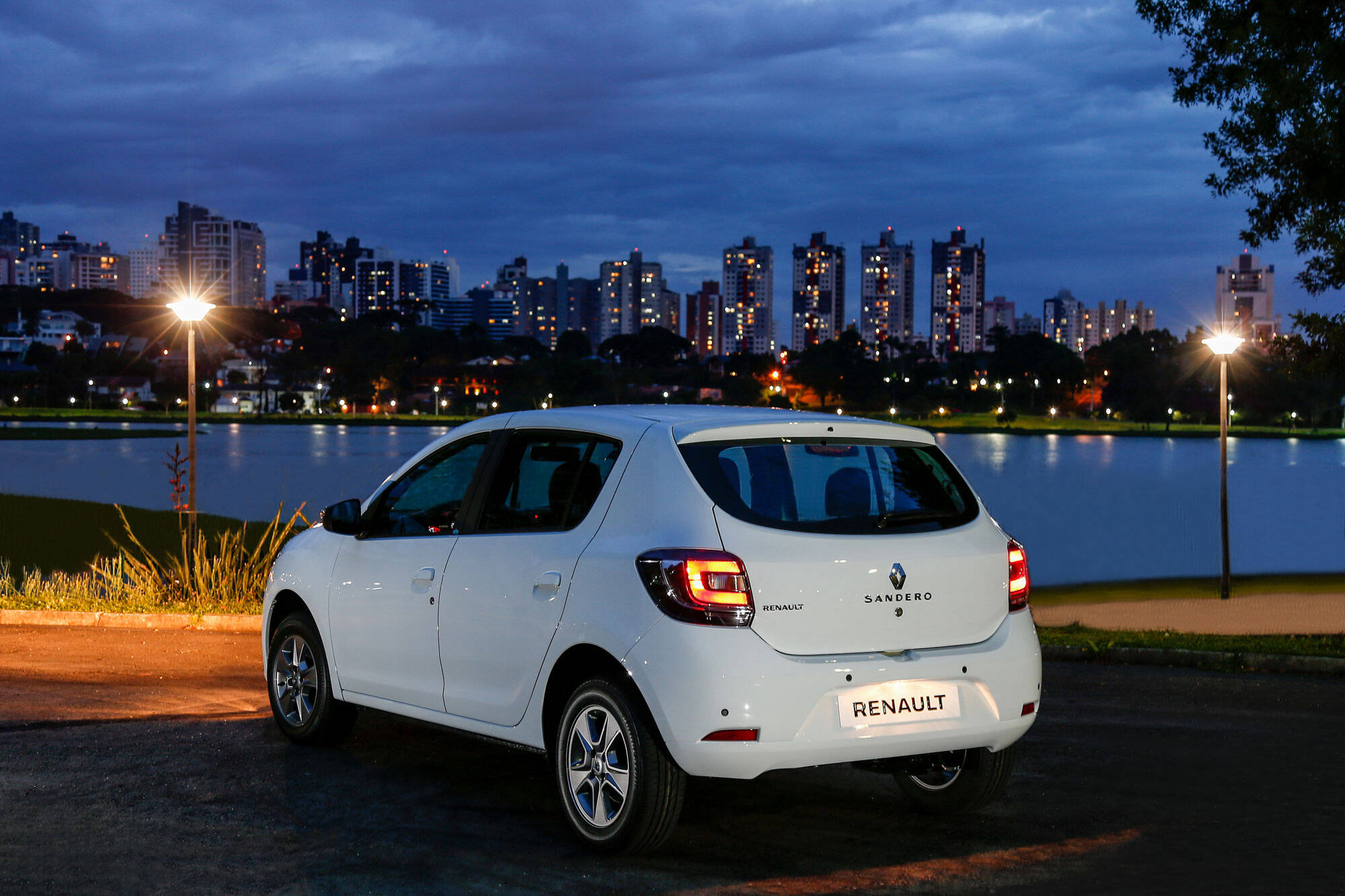 Renault Sandero Vibe. Foto: divulgação/Renault