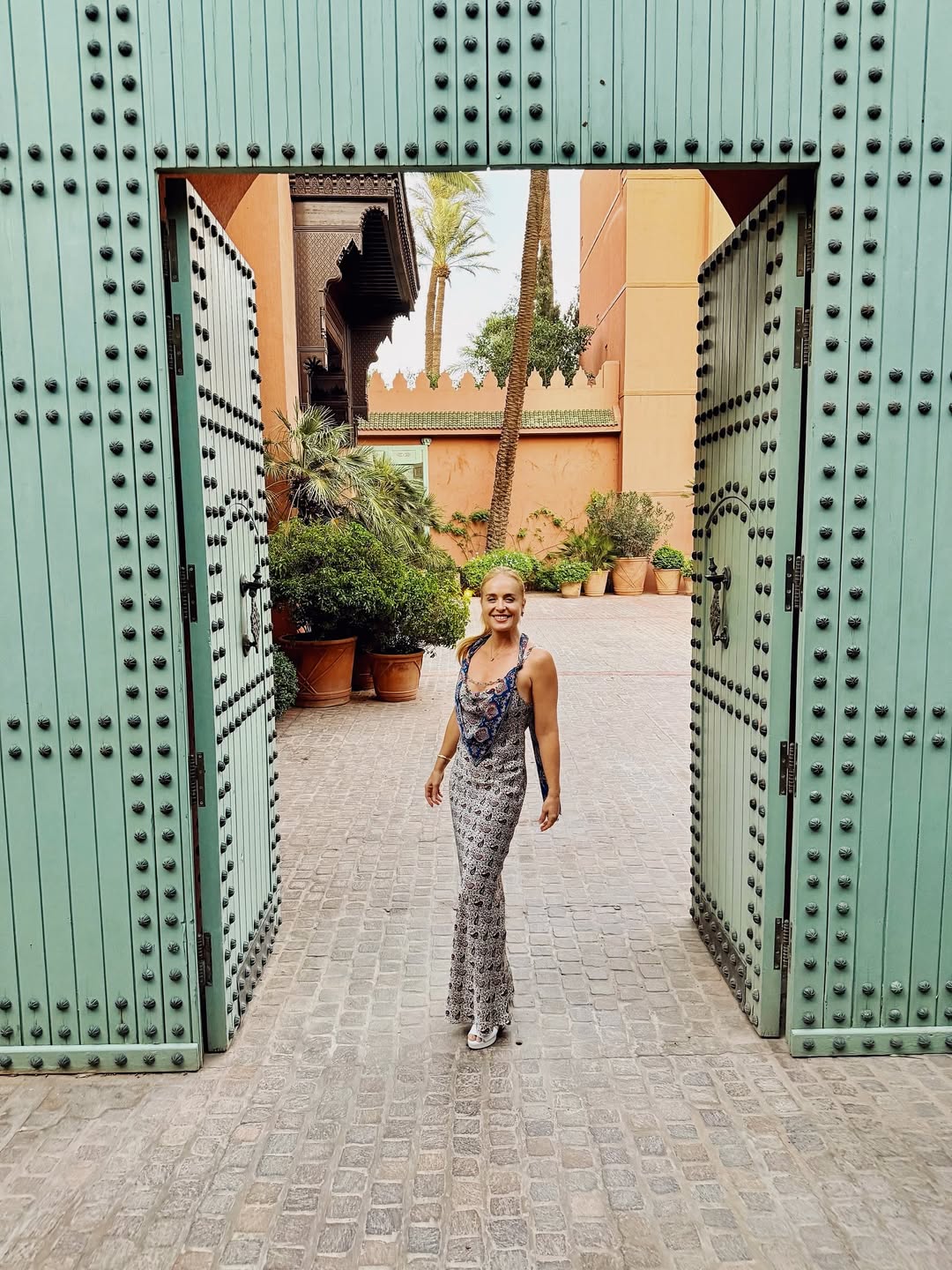 Angélica compartilha fotos no Marrocos com passeio no deserto e baile. Foto: Instagram