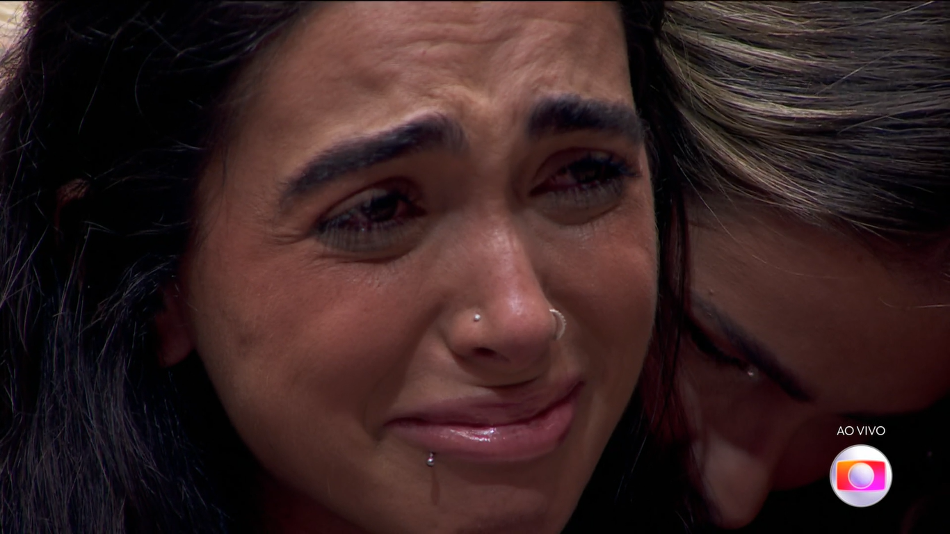 BBB 24: brothers choram e rasgam cartas dos familiares no Sincerão Reprodução/Globoplay - 19.02.2024