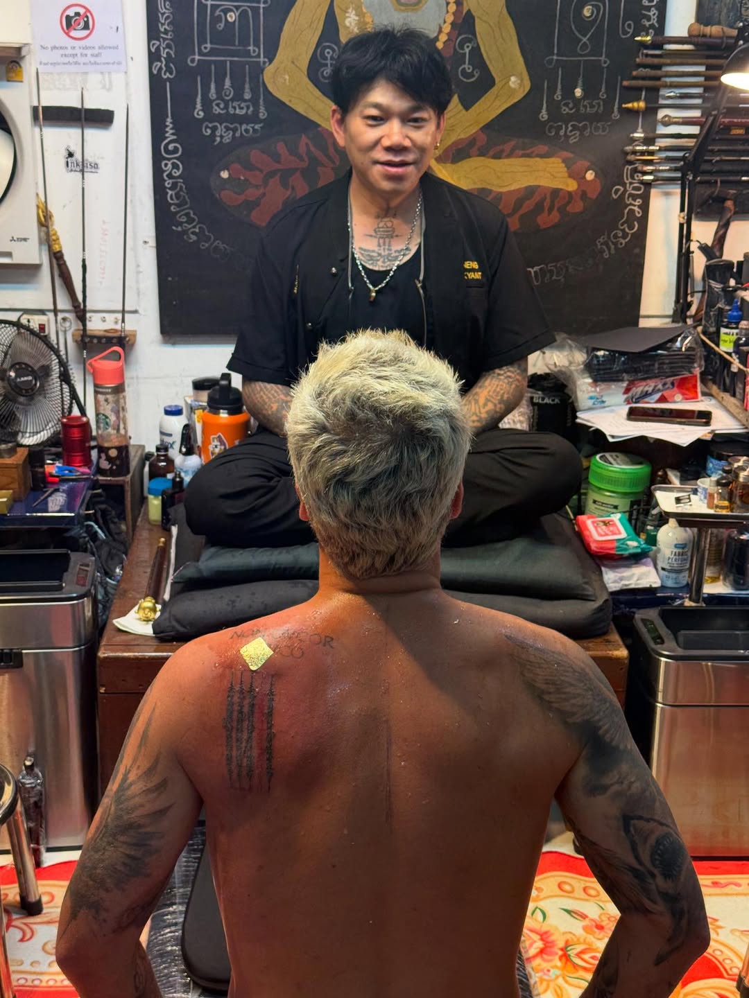 Bruno Gagliasso apostou em método tradicional para nova tatuagem. Foto: Reprodução Instagram @brunogagliasso