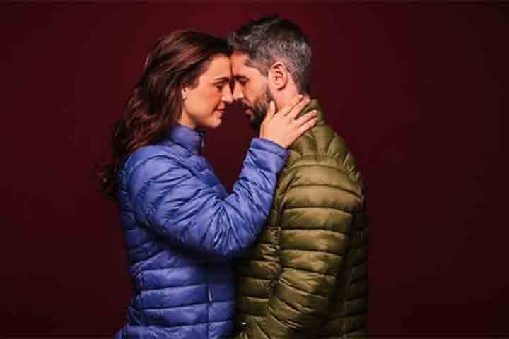 Após o fim do casamento, Neschling iniciou um relacionamento com a chef de cozinha Nathalie Passos, com quem oficializou a união em 2023, em uma cerimônia civil íntima.
 Reprodução: Flipar