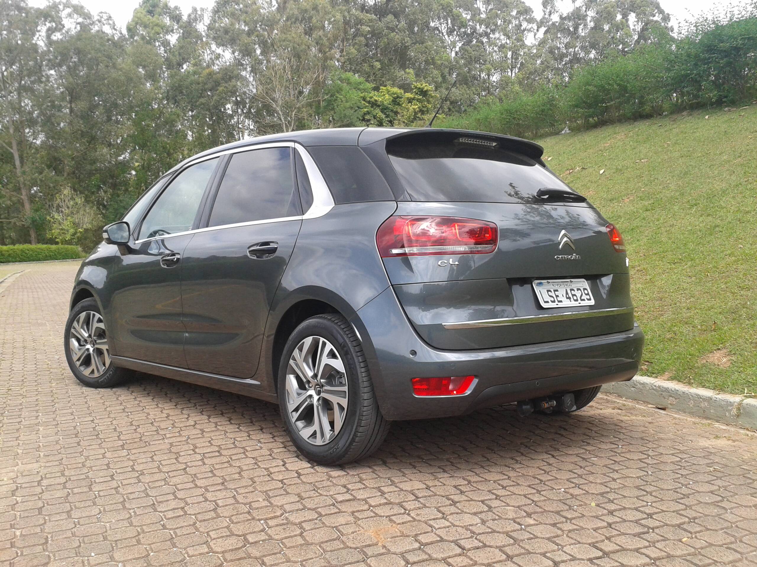 Citroën C4 Picasso. Foto: Carlos Guimarães/iG