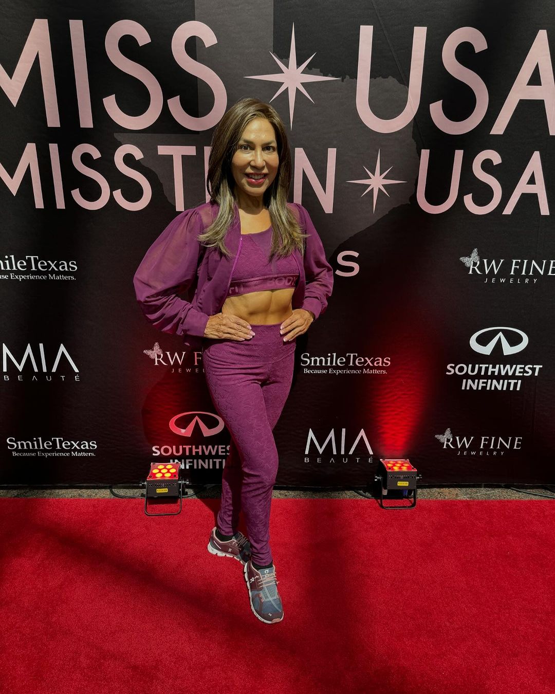 Mulher de 71 anos faz história ao concorrer ao Miss Texas USA Reprodução/Instagram