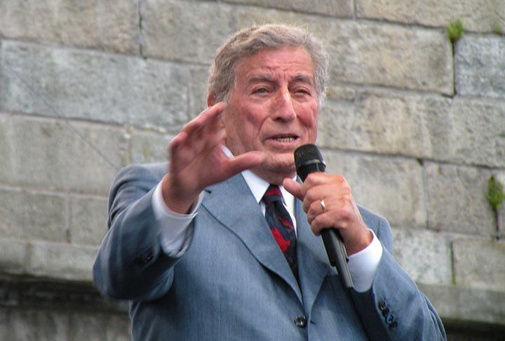 O cantor americano Tony Bennett, que morreu em 21/7 aos 96 anos, se chamava  Anthony Dominick Benedetto.  Reprodução: Flipar