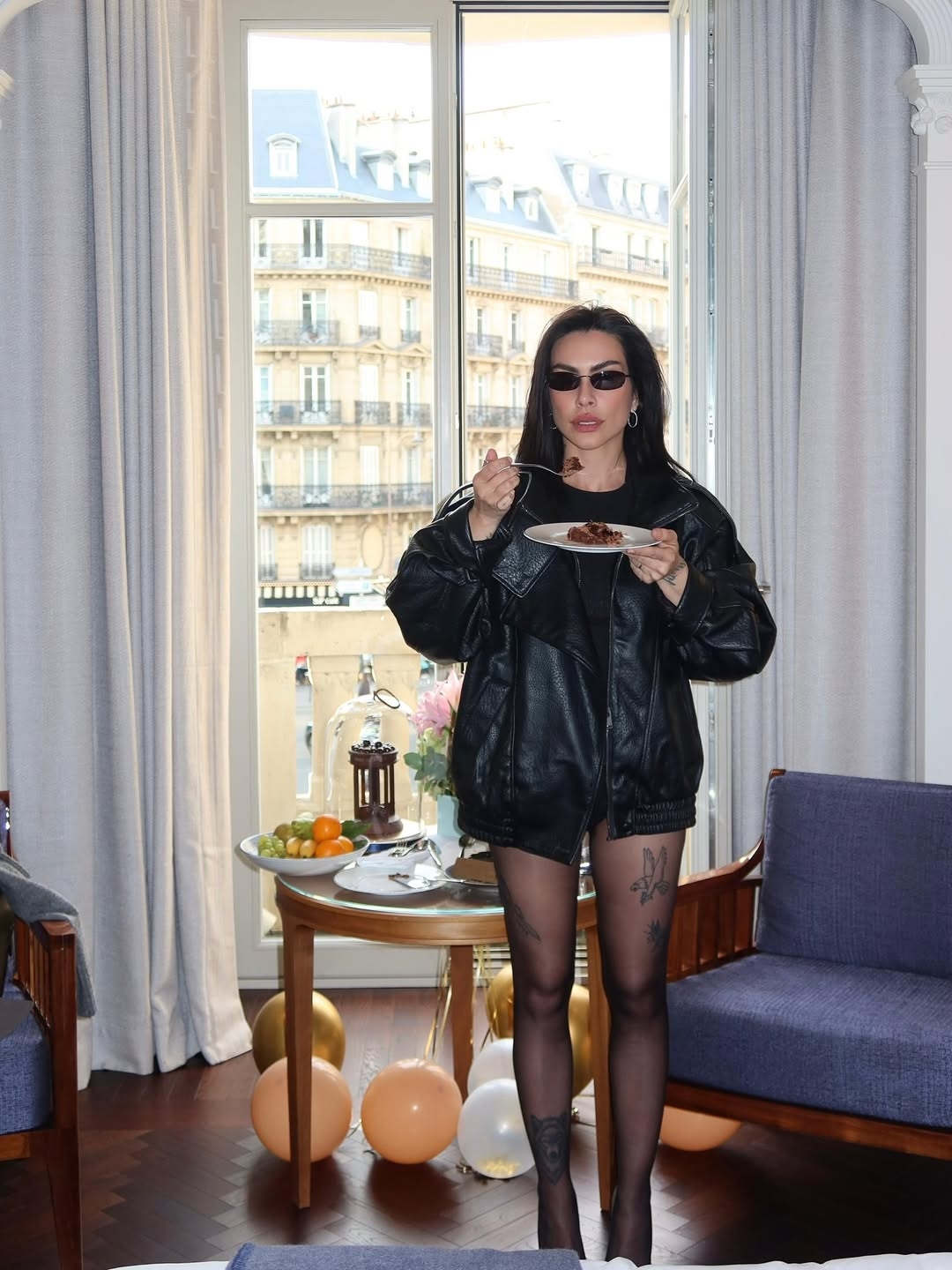 Cleo Pires comemorou seus 43 anos em grande estilo no Mandarin Oriental Lutetia, em Saint-Germain-des-Prés, um dos hotéis mais luxuosos de Paris. Reprodução: Flipar