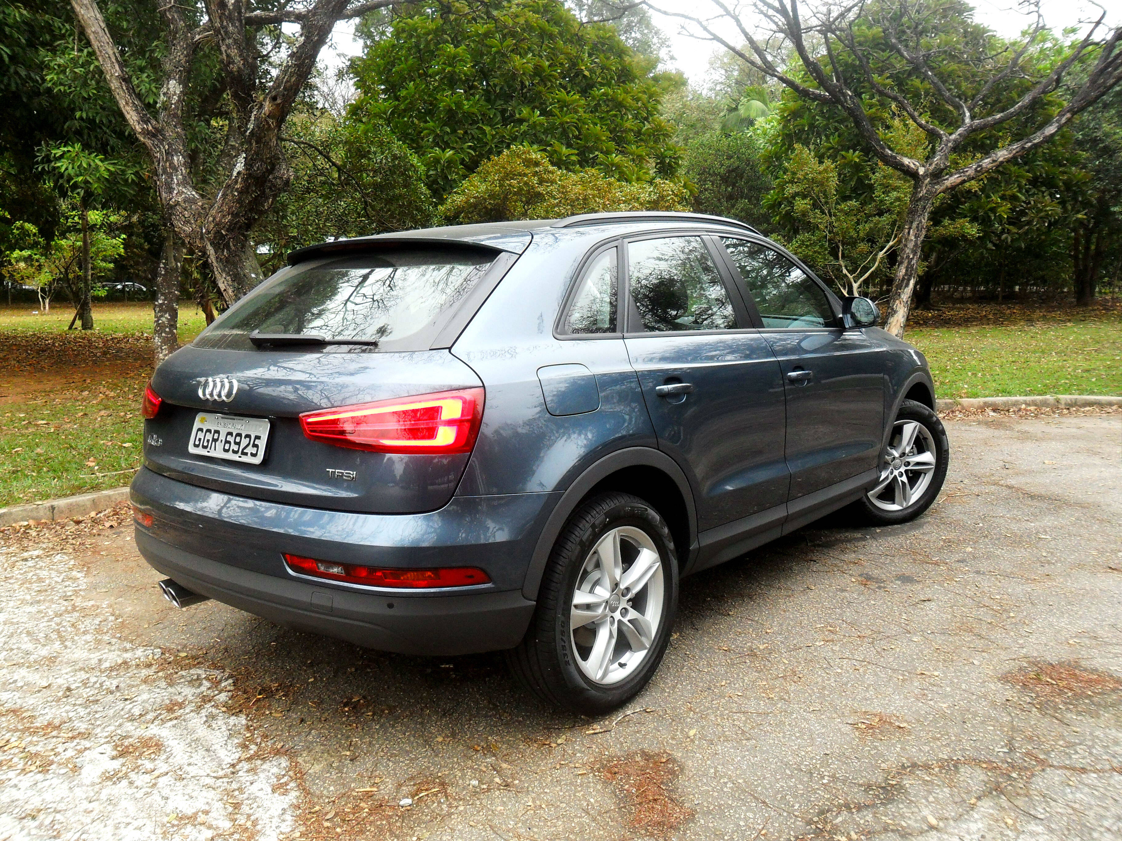 Audi Q3 Attraction 1.4 TFSI. Foto: Divulgação