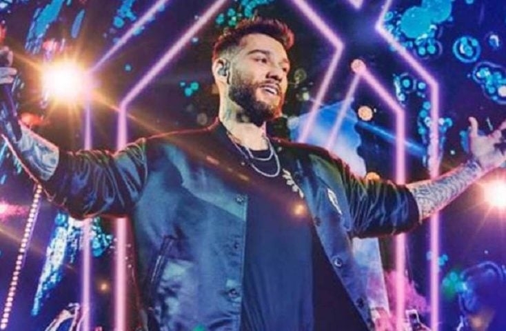 Lucas Lucco: No fim de 2023, o cantor decidiu se afastar dos palcos após ser diagnosticado com transtorno bipolar. Ele só retornou aos palcos em março de 2025. Reprodução: Flipar