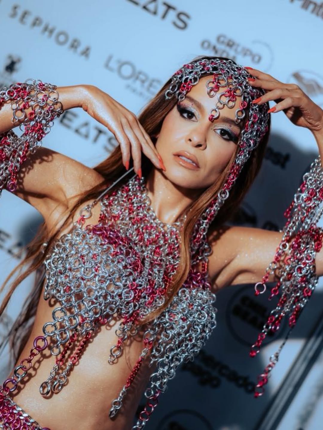 Maiara com seu look para os "Ensaios da Anitta". Foto: Reprodução/Instagram