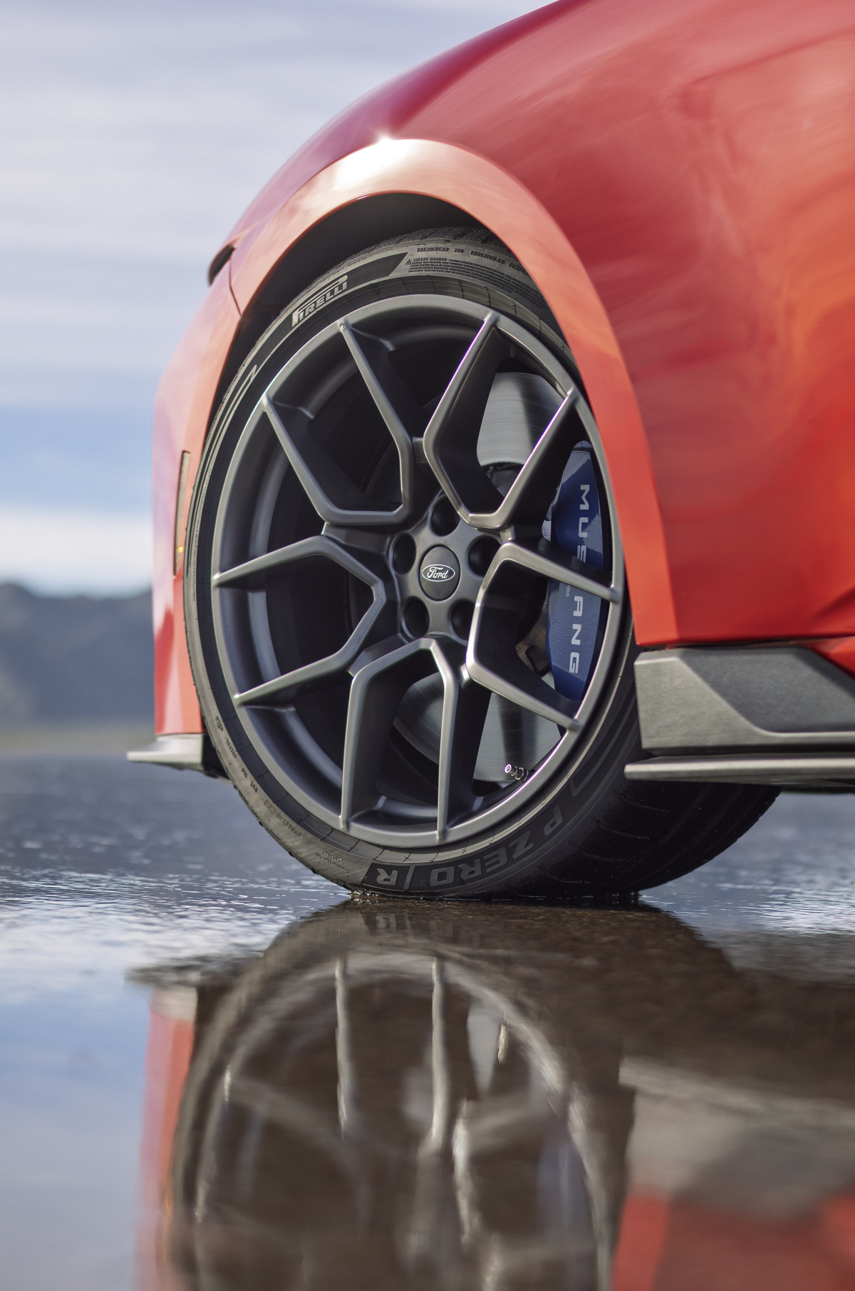 Roda do Ford Mustang Dark Horse SC. Foto: Ford/Divulgação