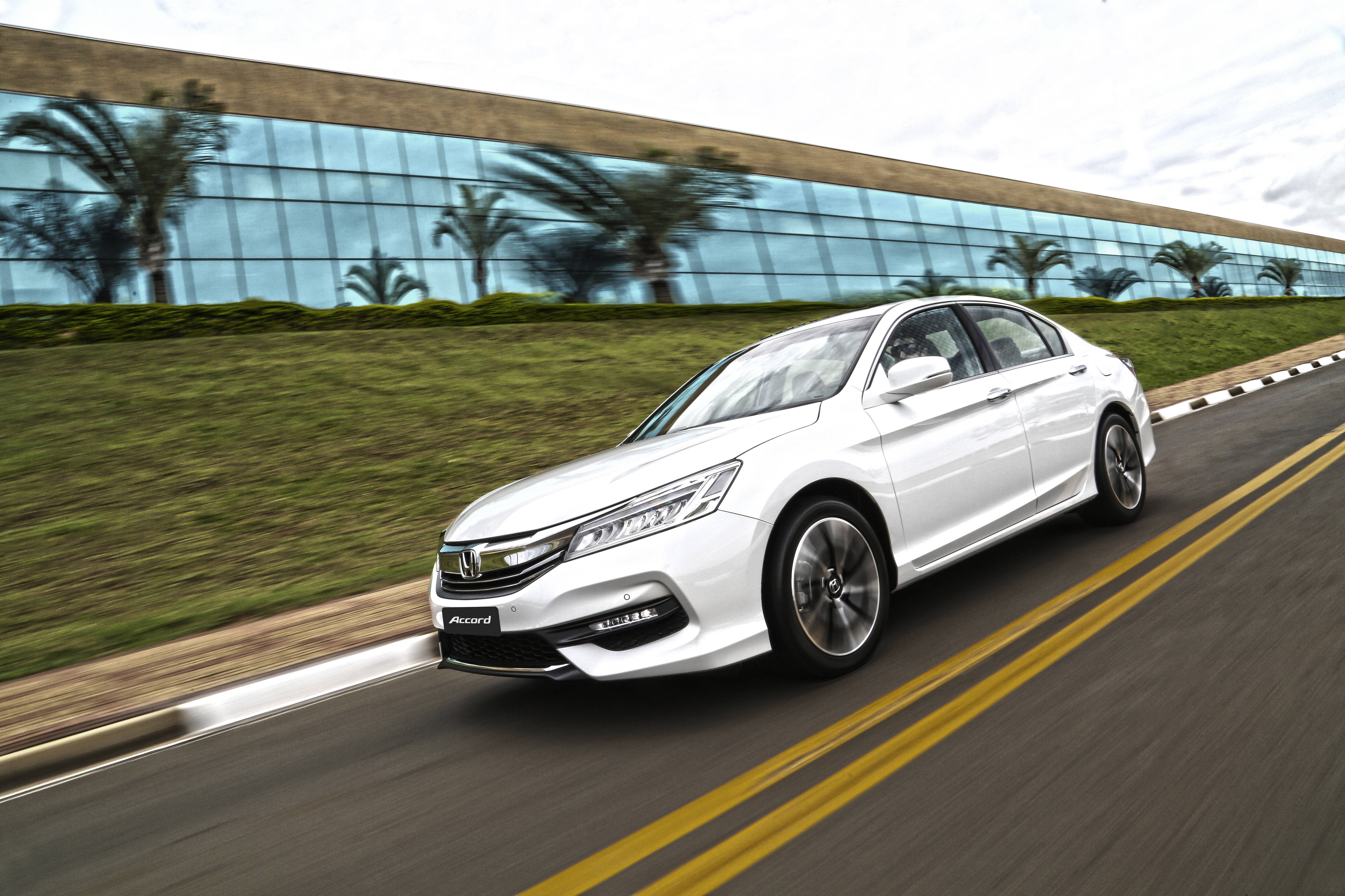  Honda Accord 2016. Foto: Divulgação