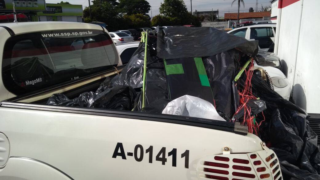 Material apreendido pelos Policiais após Operação Balão em Campinas. Foto: Divulgação/Polícia Militar Ambiental