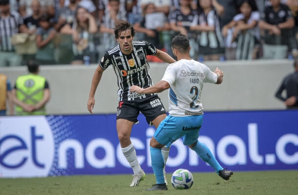 FABIO - Praticamente não apoiou e esteve perdido na marcação. Um pouco melhor no segundo tempo - NOTA 5,0  - Foto: Pedro Souza / Atlético