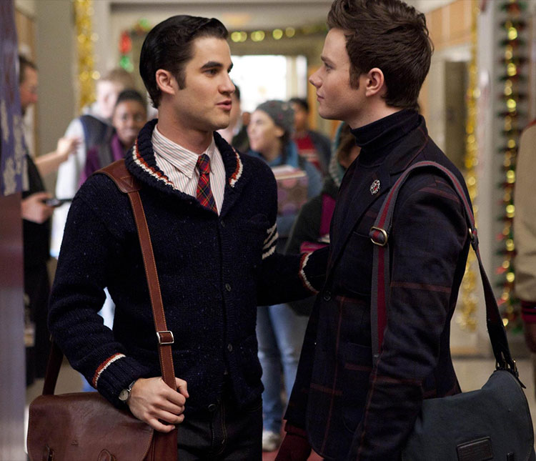 Em 2009, a série Glee apresentou um casal gay, algo que na época ainda era bem pouco presente. Foto: Reprodução/Pinterest - 02.09.2022