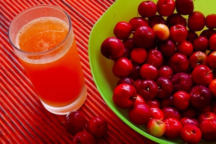 A fruta pode ser utilizada na produção de sucos, polpas, doces, sorvetes e até mesmo em produtos farmacêuticos e cosméticos. Reprodução: Flipar