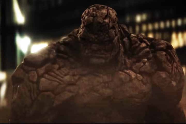 Em 2025, o personagem Ben Grimm/O Coisa será interpretado por  Ebon Moss-Bachrach no novo filme do Quarteto Fantástico produzido pela Marvel Studios.  Reprodução: Flipar