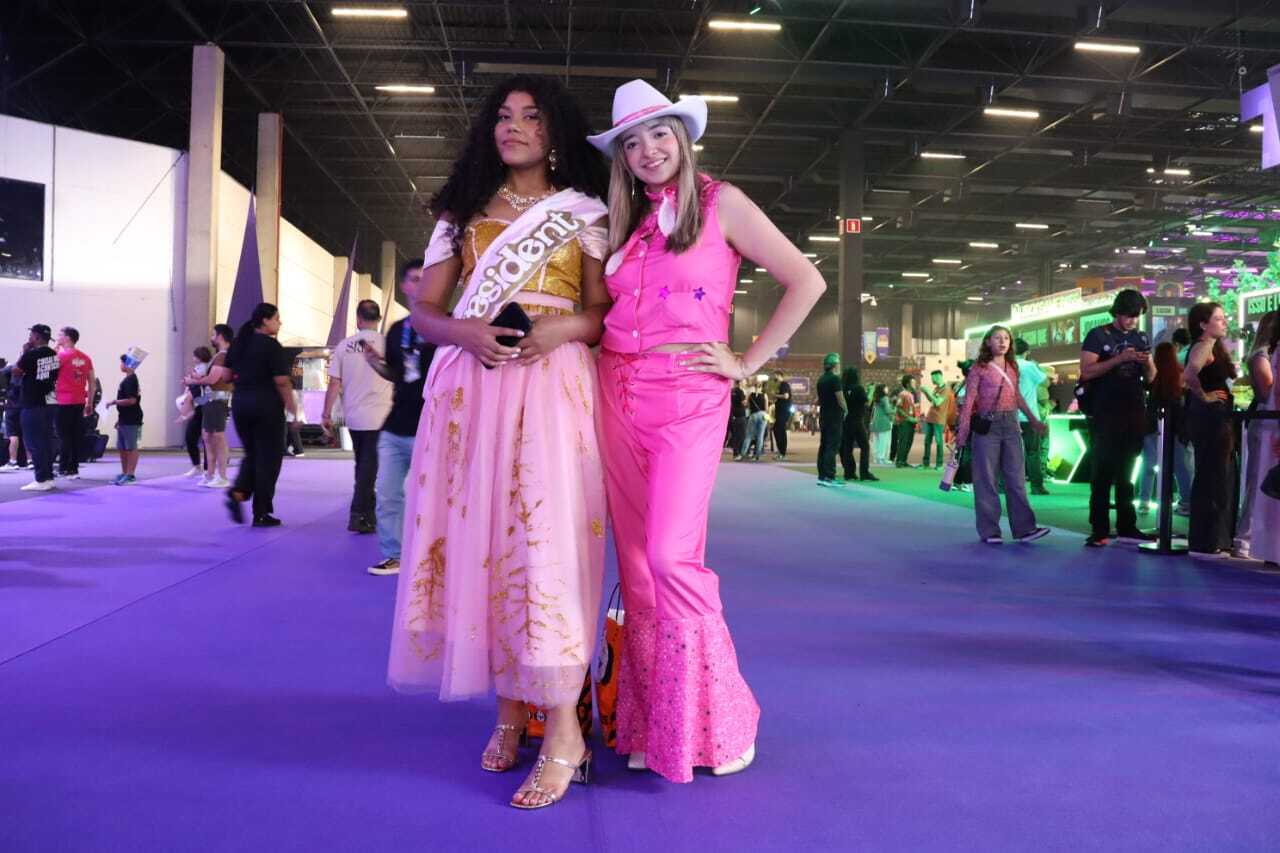 Ambiente da CCXP reúne fãs de cultura pop em painéis, ativações e experiências temáticas. Foto: Pedro H. Lopes/Portal iG