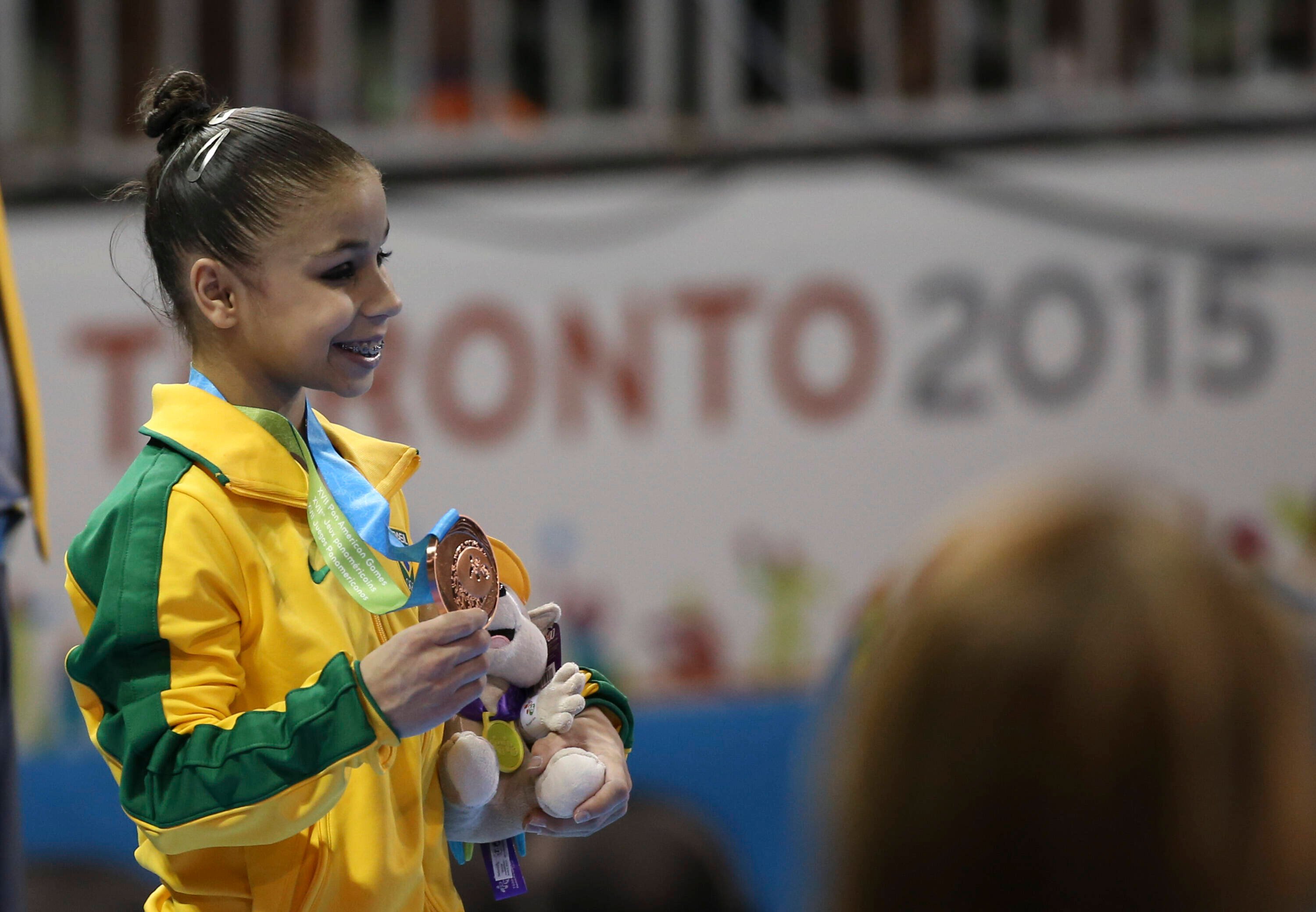 Flavia Saraiva, a caçula da ginástica artística em Toronto, ganha o bronze no individual geral  Washington Alves/Exemplus/COB