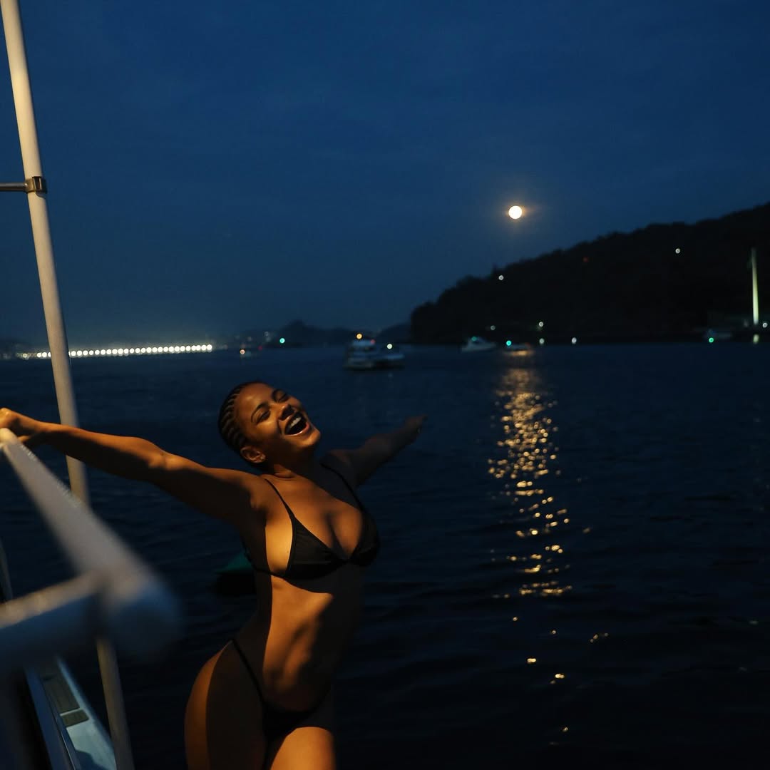 Bella Campos de biquíni. Foto: Reprodução/ Instagram @bellacampox