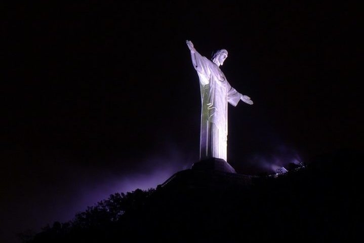 Mais do que um ponto turístico, a estátua, no estilo Art Deco, é um símbolo da fé católica, da esperança e da cultura brasileira. Reprodução: Flipar