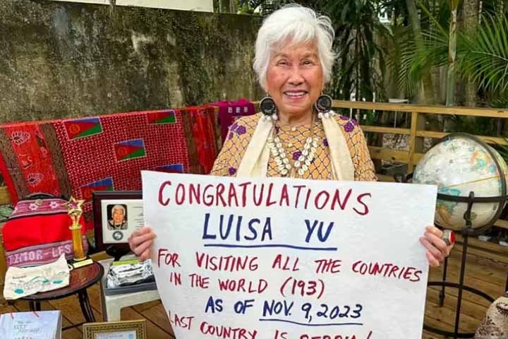Luisa Yu atingiu seu objetivo em novembro de 2023, ao viajar para a Sérvia, no leste europeu, o último dos 193 países visitados por ela. 
 Reprodução: Flipar