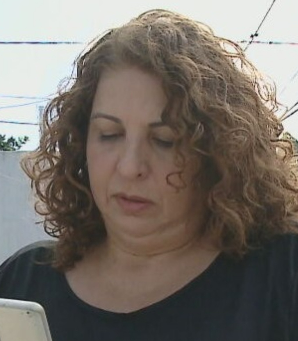 A publicação da Frente de Ação pelos Direitos Animais chamou atenção e viralizou na rede social. Muita gente ficou sensibilizada e decidiu compartilhar a história da cadelinha que estava no sofá.  Reprodução: Flipar