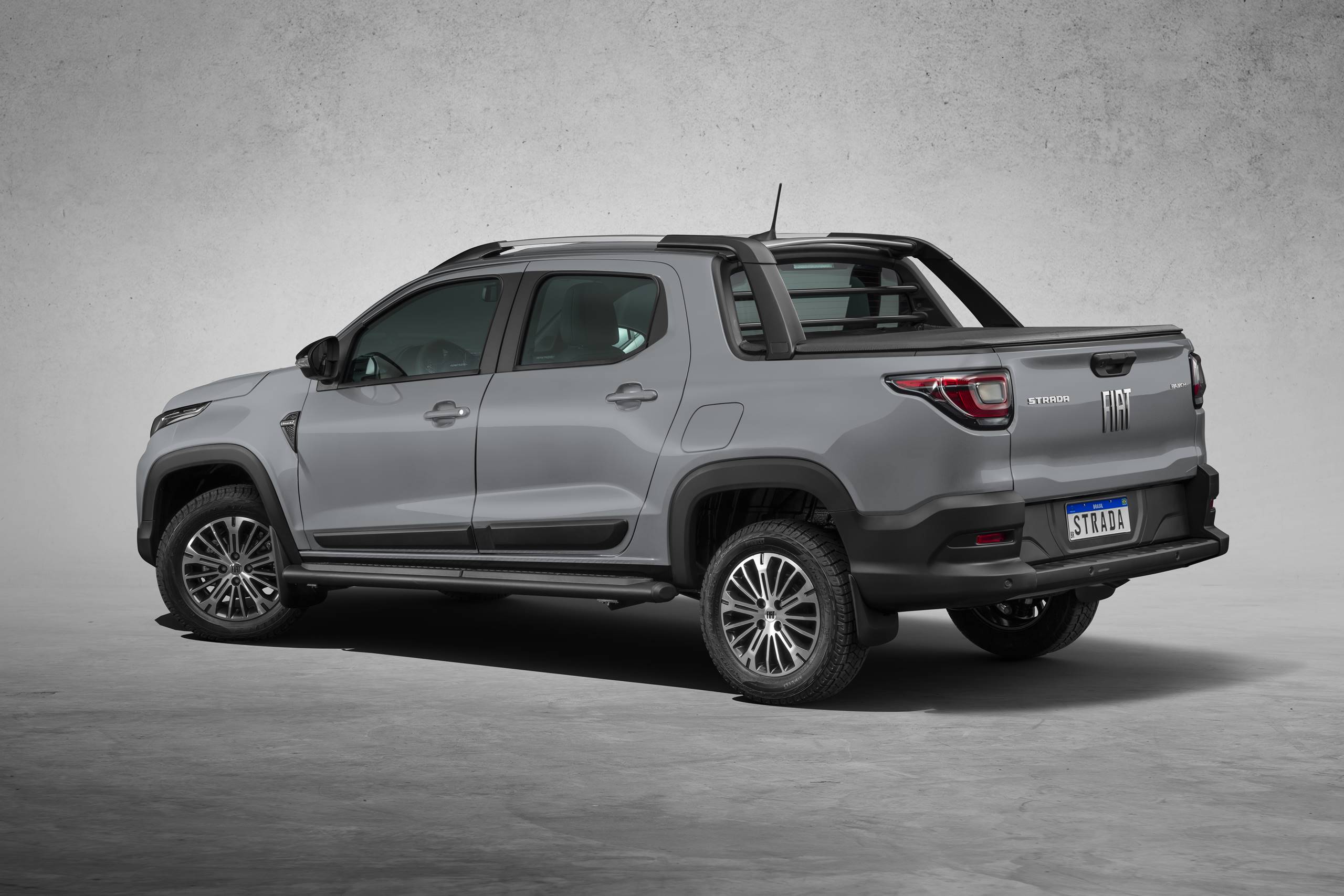 Fiat Strada 2023 Divullgação