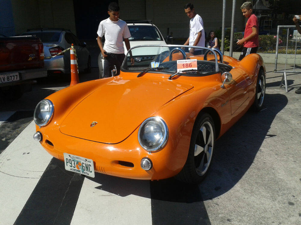 Réplica do Porsche 550 Spyder. Foto: Carlos Guimarães