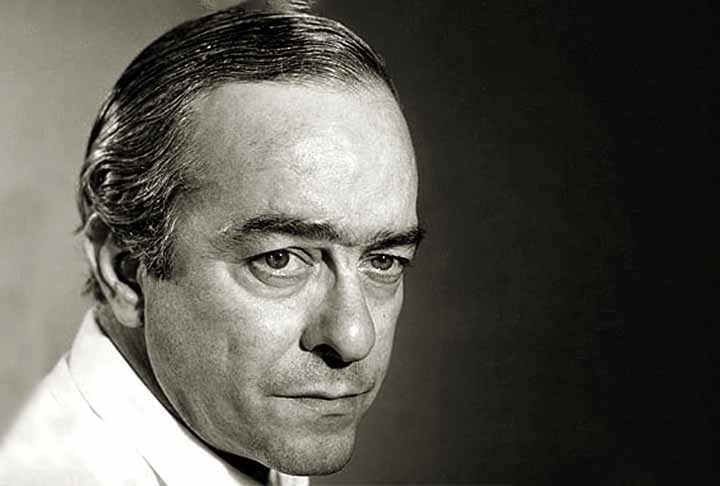 Uma das personalidades mais famosas da cultura do Brasil no século 20, Vinicius de Moraes será homenageado com uma estátua de bronze no Rio de Janeiro. 
 Reprodução: Flipar