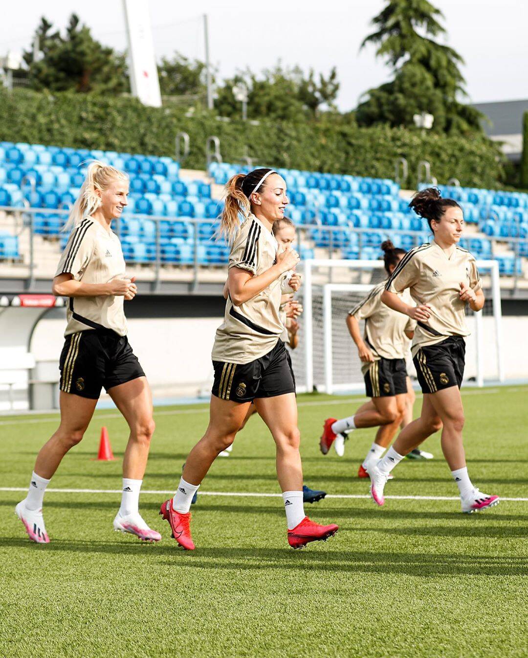 Time feminino do Real Madrid. Foto: Instagram