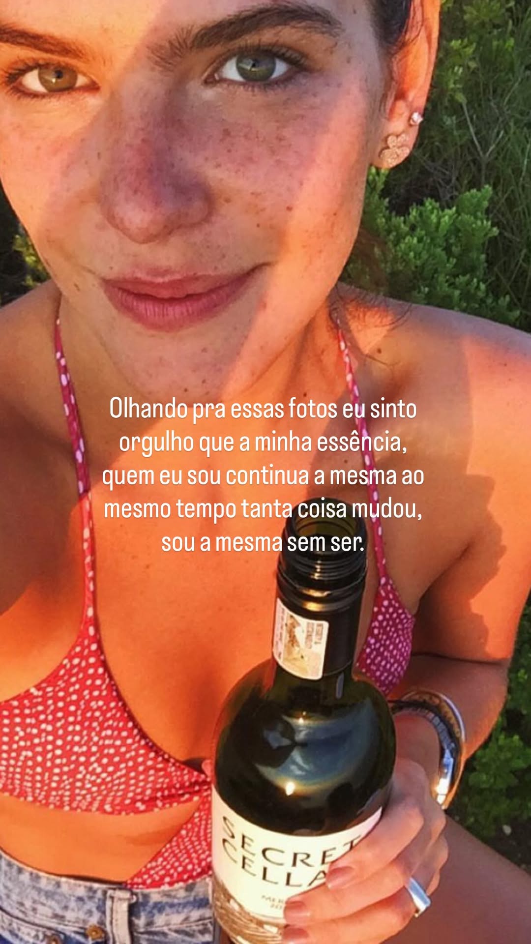Mariana Goldfarb relembra ensaio sem roupas de 2016: "Coisa horrorosa". Foto: Instagram