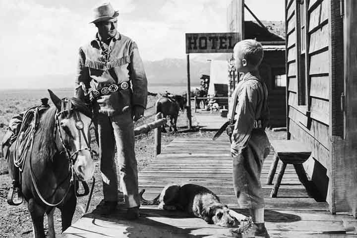 “Os Brutos Também Amam” (1953) - Com direção de George Stevens, o filme tem no papel principal o ator Alan Ladd, que vive o pistoleiro Shane (nome original do longa). 
 Reprodução: Flipar