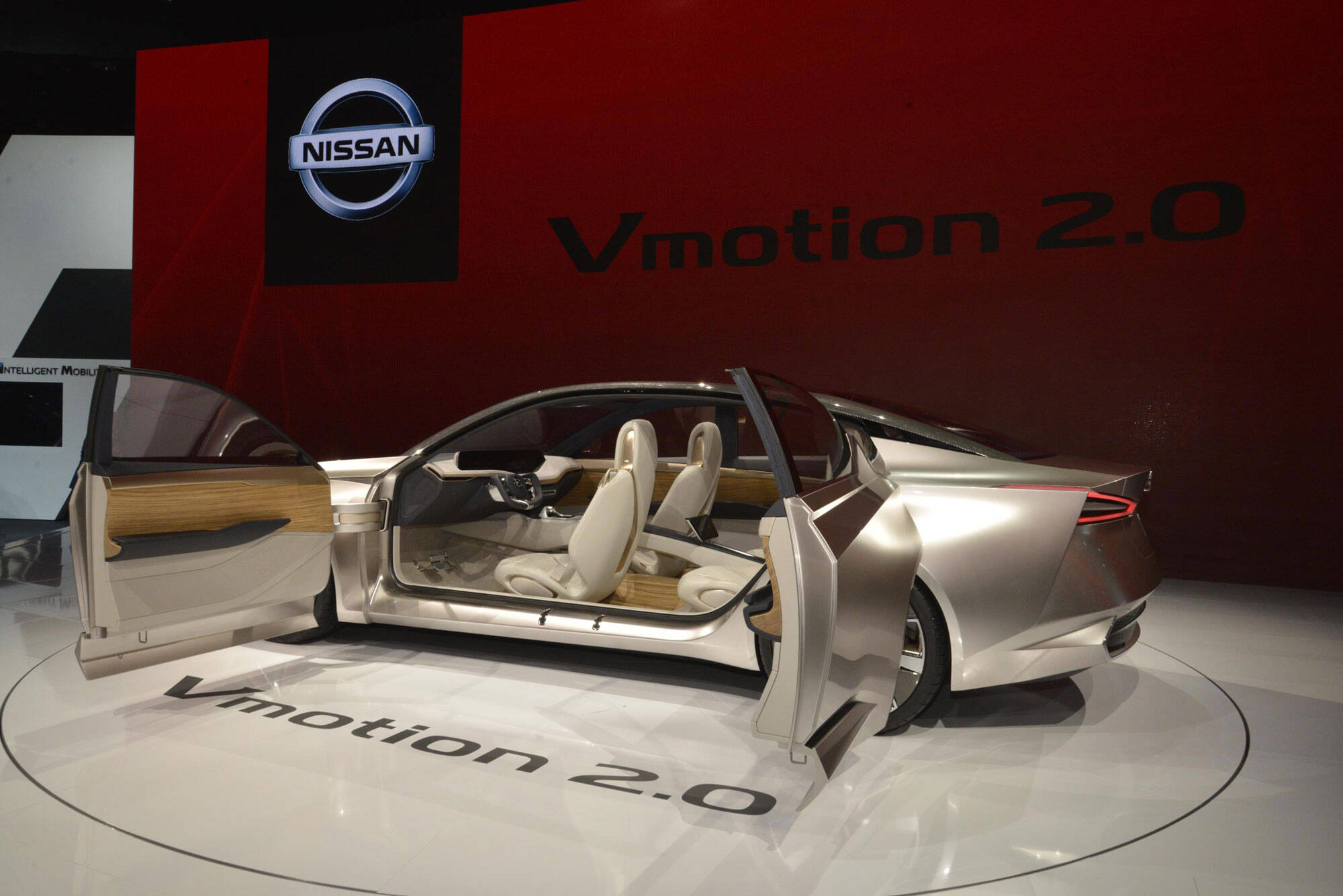 Nissan Vmotion 2.0. Foto: Divulgação/Newspress