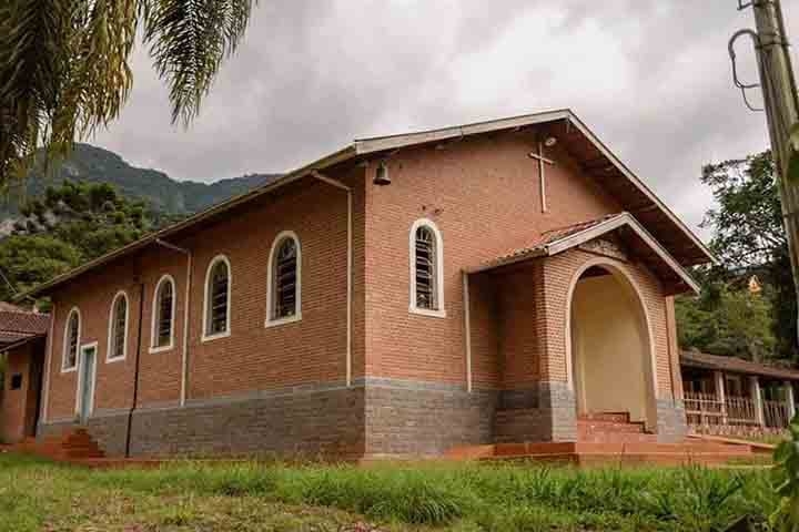 No entanto, as disputas territoriais entre os paulistas e os moradores da Capitania de Minas Gerais marcaram os primeiros anos de ocupação. O tenente José Pereira Alves, destacando-se entre os fazendeiros da região, foi o fundador da cidade. Reprodução: Flipar
