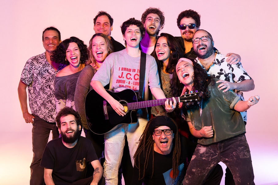 Elenco do espetáculo 'Cássia Eller - O Musical'. Foto: Marcos Hermes