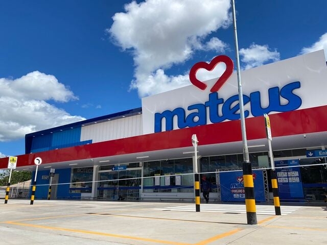 Com várias lojas em estados nordestinos, o Mateus Supermercados se destaca pela eficiência operacional e pela capacidade de atender a uma vasta base de clientes. Reprodução: Flipar