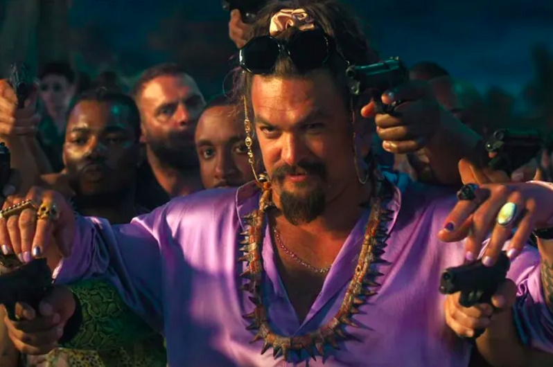 O ator, que vive o vilão Dante Reyes em “Velozes e Furiosos 10”, deixou paralisada até mesmo uma das maiores mulheres mais belas do cinema. Charlize Theron confessou que travou ao vê-lo sem camisa no set. 
 Reprodução: Flipar
