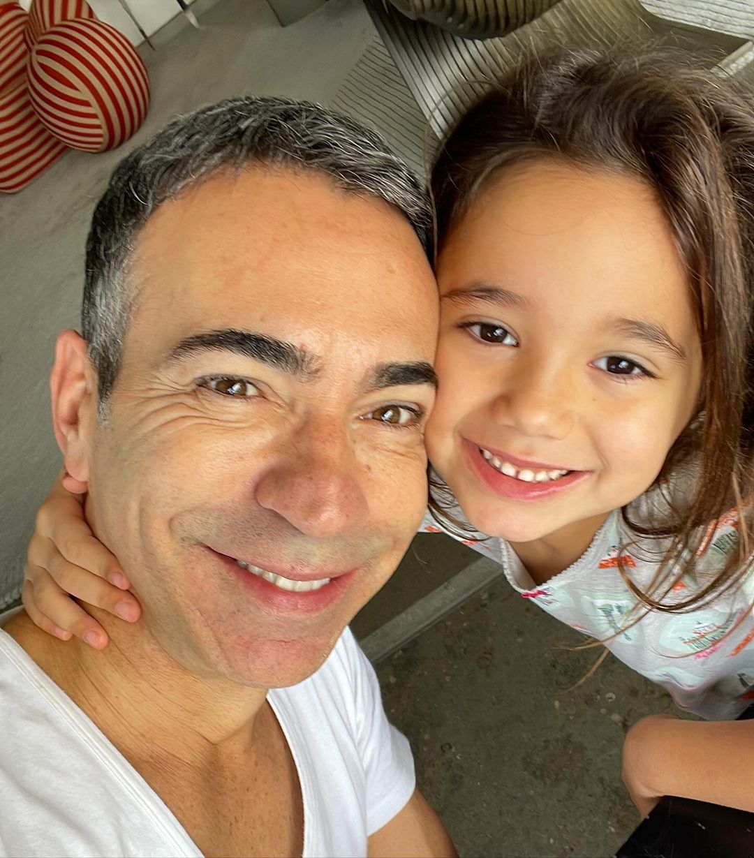 Cesar Tralli com a filha Manuella Reprodução/Instagram