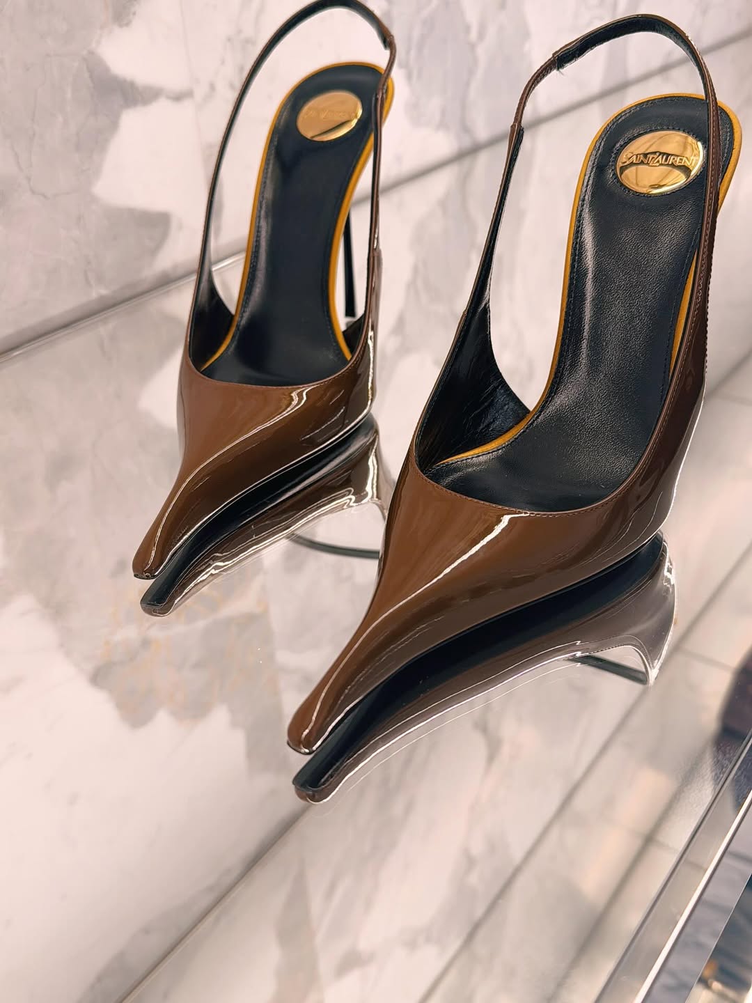 Giovanna Ewbank posa de biquíni em hotel de luxo durante viagem a Dubai. Foto: Instagram