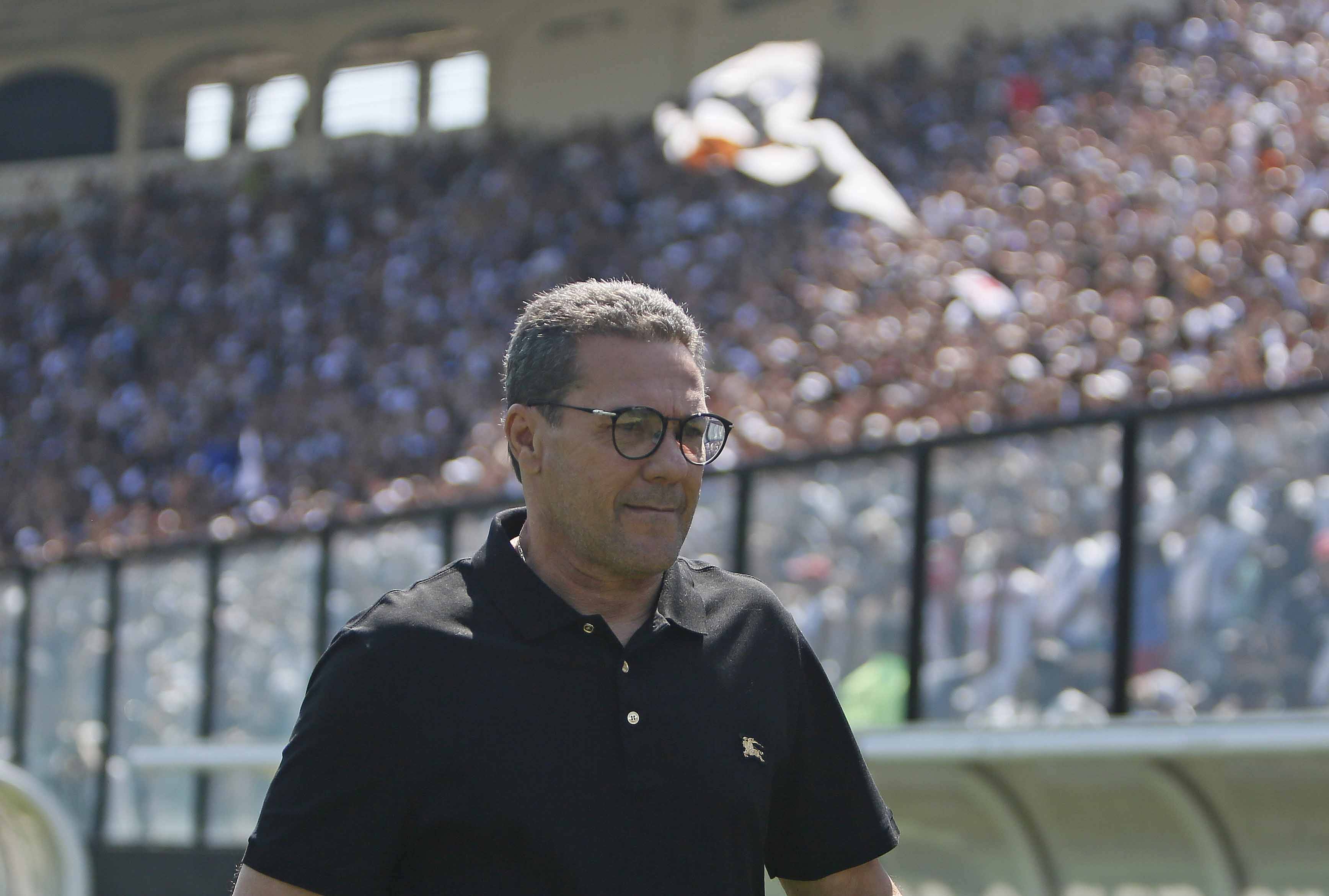 Luxemburgo deixa claro meta do Vasco: 'Manter o time na Série A'