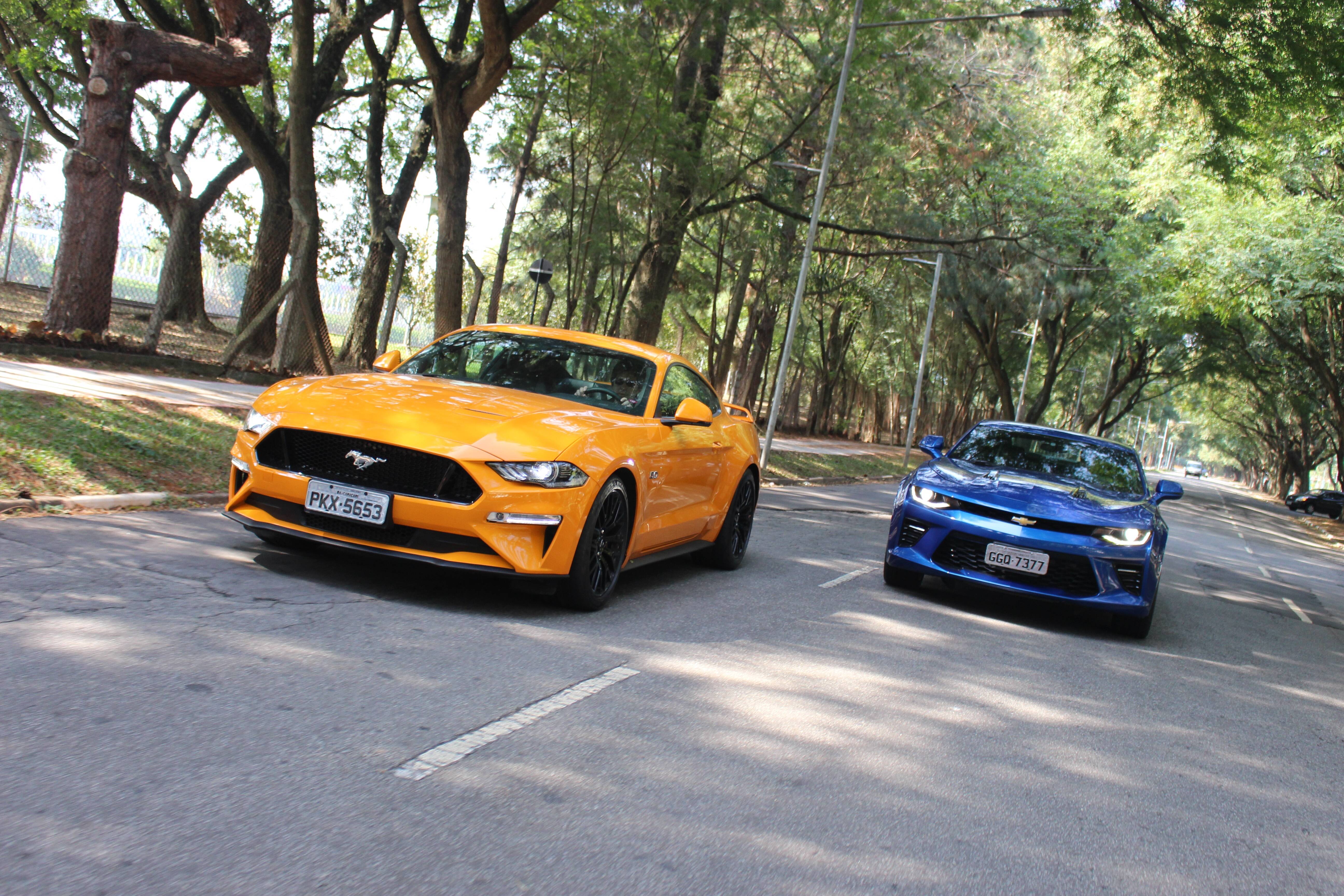 Chevrolet Camaro e Ford Mustang. Foto: Caue Lira/iG