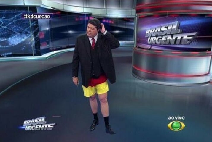 Assim como Neto, seu companheiro de emissora, José Luiz Datena, também ficou de cueca em seu programa. Datena apostou na conquista do hexa pela Seleção na Copa do Mundo de 2014 e teve que cumprir a aposta após o 7 a 1. Reprodução: Flipar