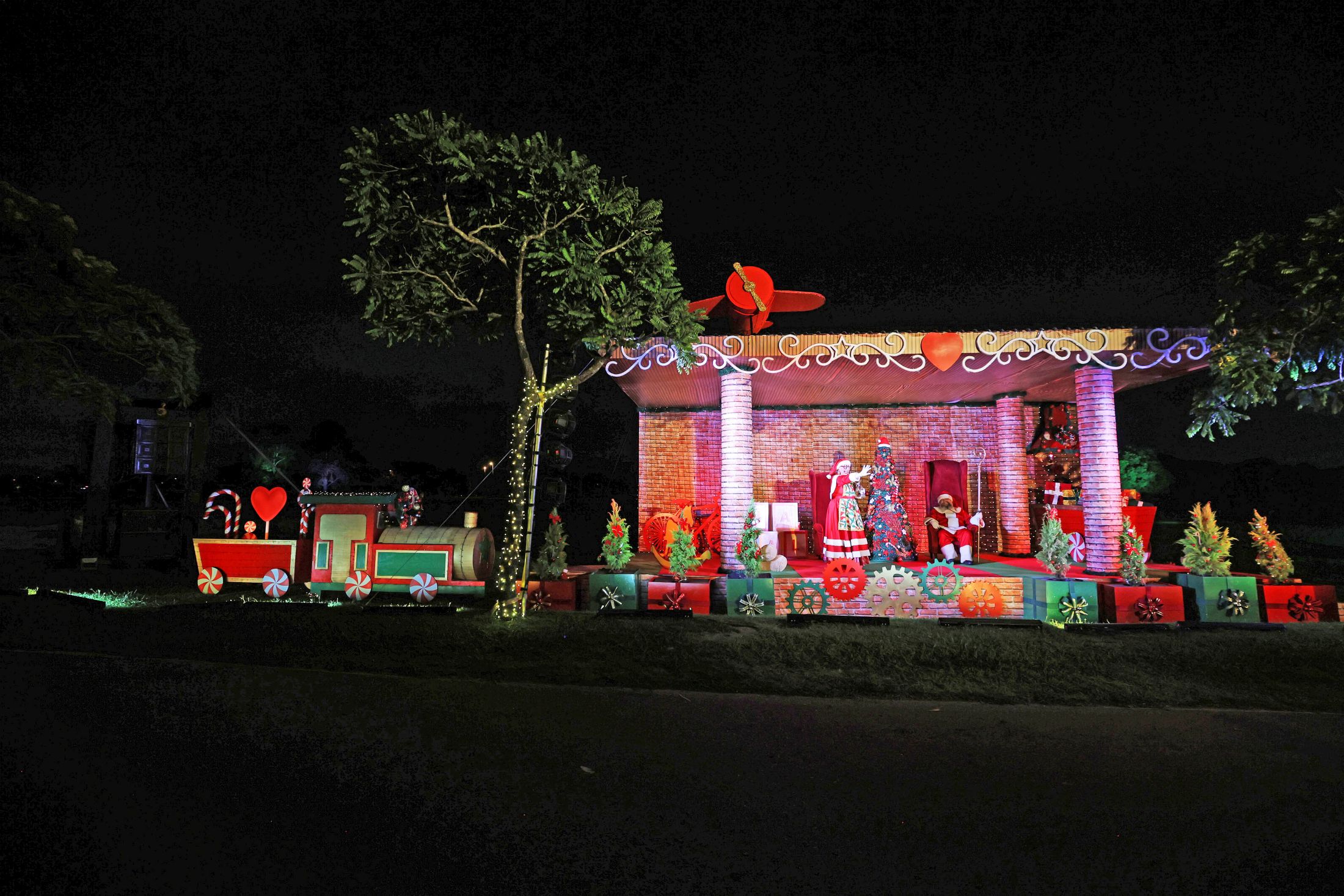 Decoração de Natal de Curitiba - PR. Foto: Divulgação / Prefeitura de Curitiba