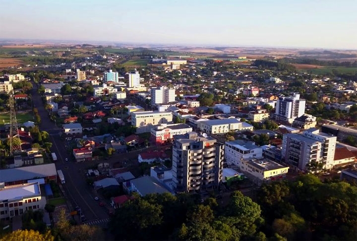 Não-Me-Toque (Rio Grande do Sul) - Cidade de 17.700 habitantes, numa área de 361 km², a 514 metros de altitude e 282 km da capital Porto Alegre.  Reprodução: Flipar