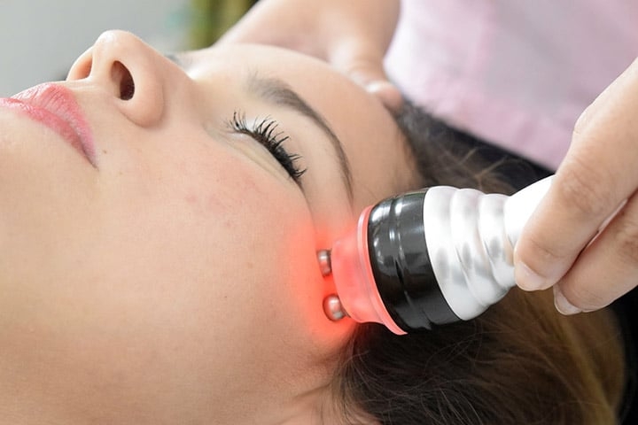 A harmonização facial vem ganhando adeptos há pelo menos quatro anos.  É um procedimento para alinhar as curvas dos rostos. O processo também ajuda a evitar o envelhecimento da pele. Reprodução: Flipar