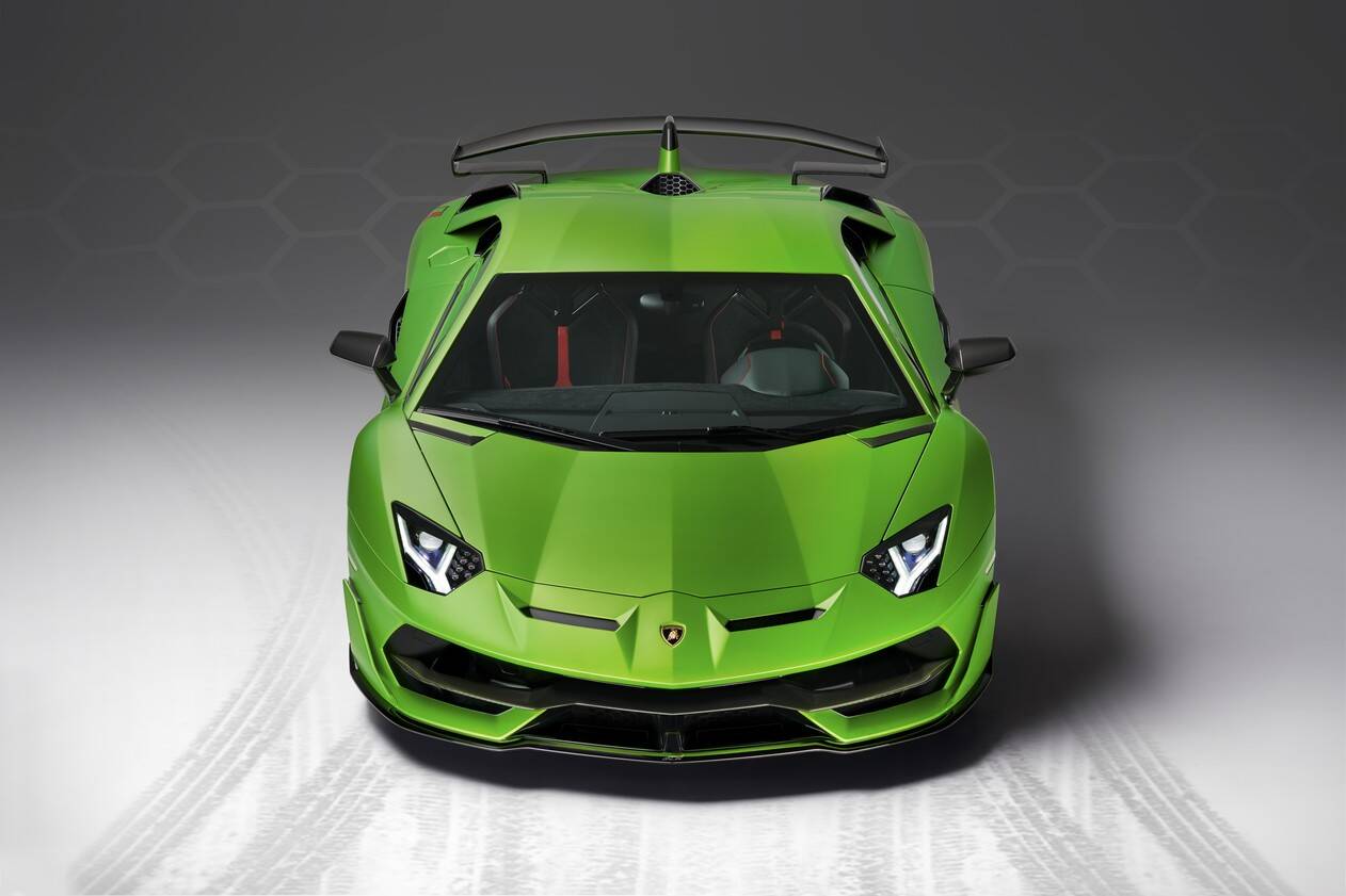 Lamborghini Aventador SVJ: Hiper-esportivo que melhorou o já melhorado e agora é campeão. Foto: Divulgação