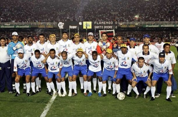 Um título - Santo André: Copa do Brasil de 2004 - Foto: Divulgação Reprodução: Jogada10